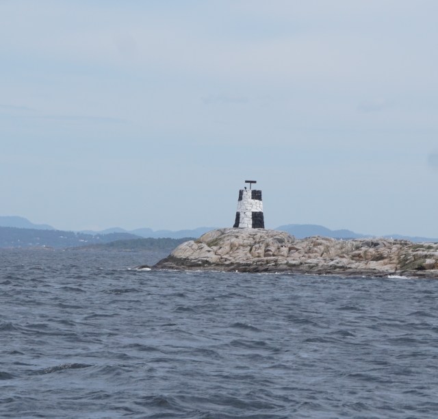 Rødskjær utenfor Bamblekysten